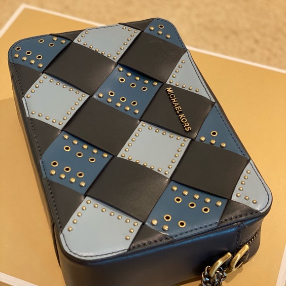 Bag - Picture 2 of 8